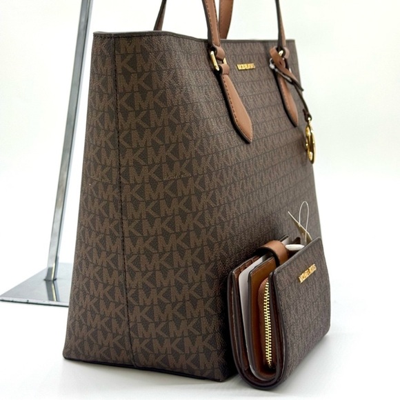 Michael Kors Sheila Large Signature Logo Tote Bag & Matching Bifold Wallet Brown - Picture 4 of 13